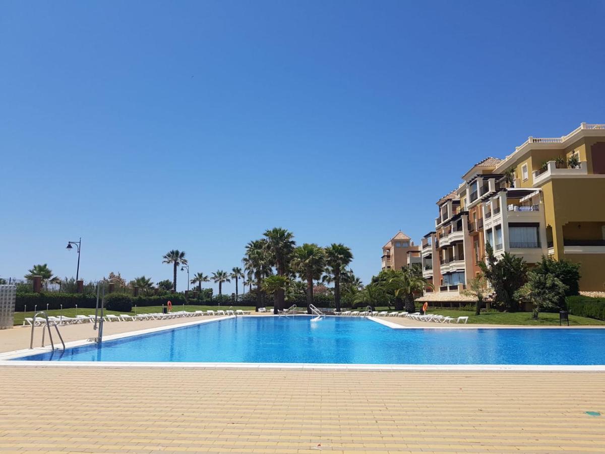 Bonito Apartamento En Primera Linea De Playa Isla Canela Exterior foto